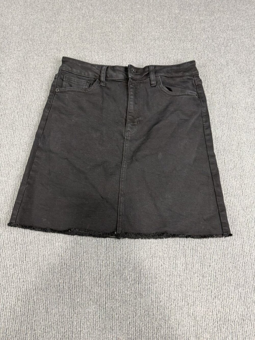 JustUSA Womens Black Denim Mini Skirt Raw Hem Pockets Size M